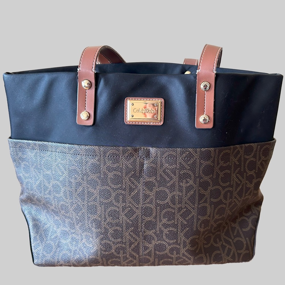 Calvin Klein women's tote bag - large